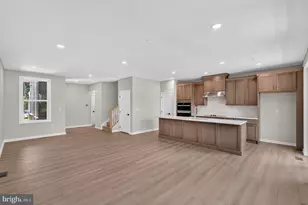 44 Grayson Ln, Downingtown, PA 19335 - Photo 6