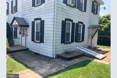 172 N 3rd Street #1, Oxford, PA 19363 - Photo 2
