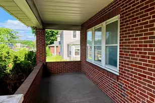 67 W Schuylkill Rd, Pottstown, PA 19465 - Photo 8