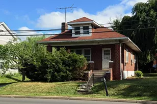 67 W Schuylkill Rd, Pottstown, PA 19465 - Photo 2