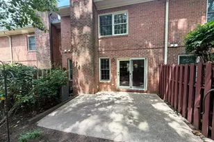 302 Brighton Circle, Devon, PA 19333 - Photo 18