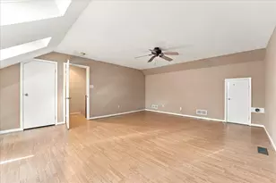 302 Brighton Circle, Devon, PA 19333 - Photo 32
