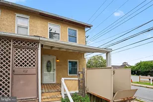 100 Poplar St, West Chester, PA 19382 - Photo 4