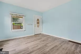 100 Poplar St, West Chester, PA 19382 - Photo 6