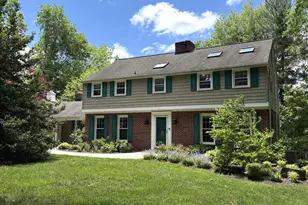 28 Waterview Rd, West Chester, PA 19380 - Photo 1