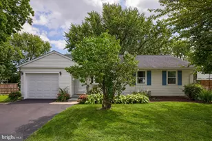 422 Chesterfield Dr, Downingtown, PA 19335 - Photo 1