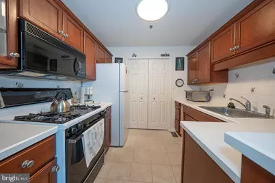 420 Paoli Pointe Drive #420-M, Paoli, PA 19301 - Photo 18