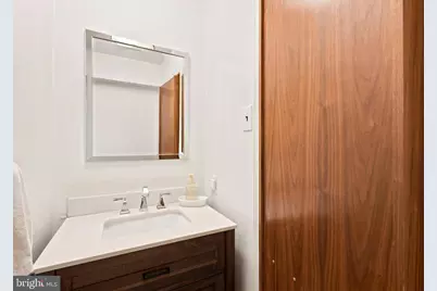 402 Curtis Court, Tredyffrin, PA 19087 - Photo 6