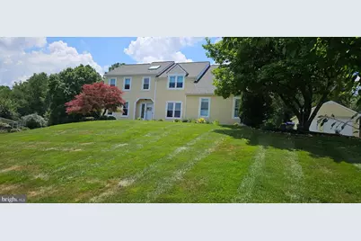 422 S Saddlebrook Circle, Chester Springs, PA 19425 - Photo 1