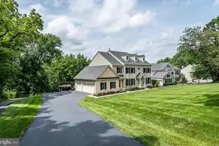 1021 Ridgehaven Rd, West Chester, PA 19382 - Photo 2