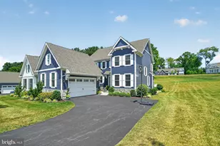 223 Daylesford Ct, Kennett Square, PA 19348 - Photo 2