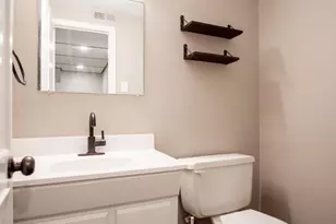 605 W Market St, West Chester, PA 19382 - Photo 10