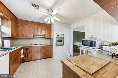 1400 E Keller Road, Pottstown, PA 19465 - Photo 16