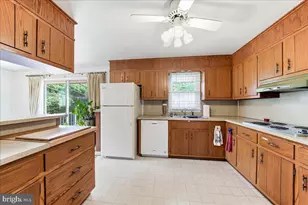 1400 E Keller Rd, Pottstown, PA 19465 - Photo 14