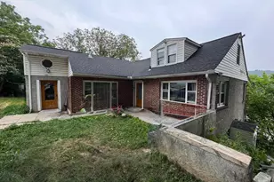 131 Modena Rd, Coatesville, PA 19320 - Photo 1