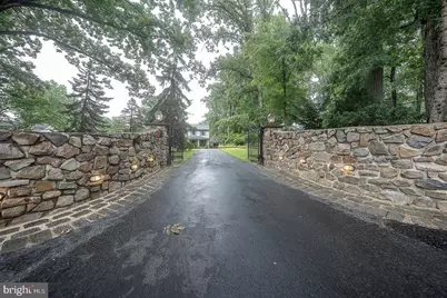 2608 Charlestown Road, Phoenixville, PA 19460 - Photo 2