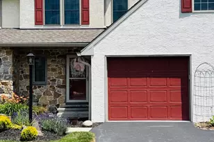48 Saddler Dr, Elverson, PA 19520 - Photo 2