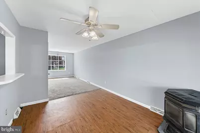 411 Glass Street, Spring City, PA 19475 - Photo 6