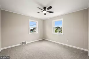 1024 W Bridge St, Phoenixville, PA 19460 - Photo 22