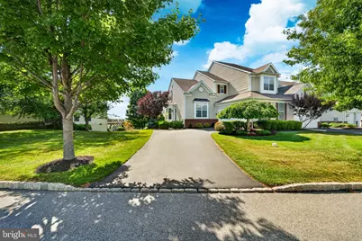 226 N Caldwell Circle, Downingtown, PA 19335 - Photo 2