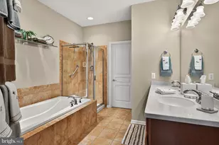 226 N Caldwell Cir, Downingtown, PA 19335 - Photo 32