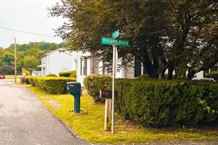218 E 2nd St, Avondale, PA 19311 - Photo 6