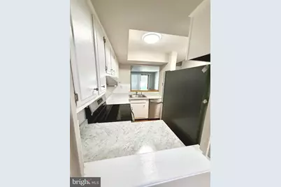 297 Summit House, West Chester, PA 19382 - Photo 10