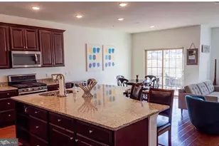49 Locks Farm Ln, Downingtown, PA 19335 - Photo 8