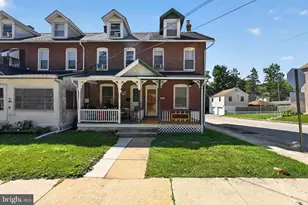 798 Madison St, Coatesville, PA 19320 - Photo 2