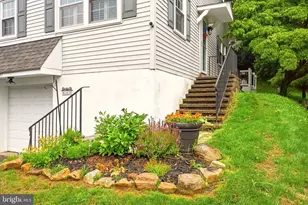 523 Coventry Ln, West Chester, PA 19382 - Photo 4