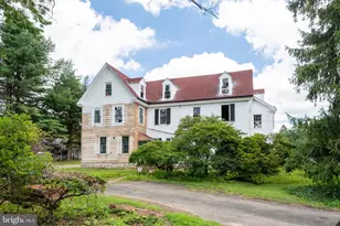 107 Old Lancaster Rd, Devon, PA 19333 - Photo 2