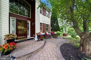 11 Belmont Cir, Avondale, PA 19311 - Photo 2