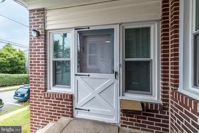 213 Buchanan Street, Phoenixville, PA 19460 - Photo 4