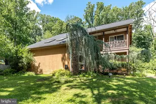 329 Biddle Dr, Exton, PA 19341 - Photo 2