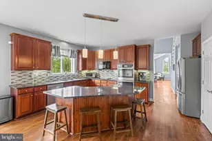 592 W Creek Rd, West Chester, PA 19382 - Photo 14