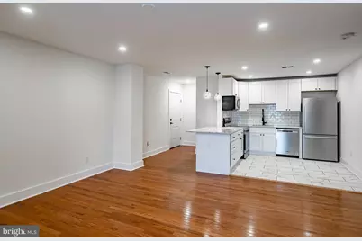 21 Gay Street #301, Phoenixville, PA 19460 - Photo 2