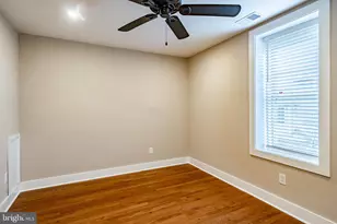 21 Gay St, Phoenixville, PA 19460 - Photo 16