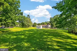 207 Allen Dr, Exton, PA 19341 - Photo 4