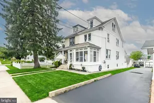 333 Highland Ave, Downingtown, PA 19335 - Photo 2
