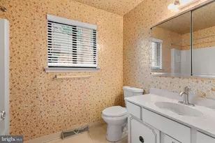 209 Chase Rd, Chesterbrook, PA 19087 - Photo 18