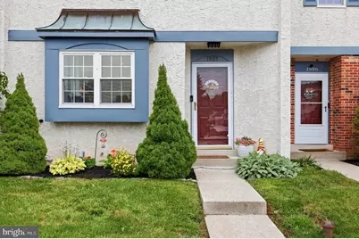 1805 Diane Circle, Phoenixville, PA 19460 - Photo 2