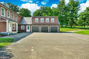 2069 Dutton Mill Rd, Newtown Square, PA 19073 - Photo 2