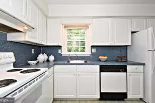 1201 Denise Cir, Phoenixville, PA 19460 - Photo 12