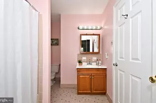 1201 Denise Cir, Phoenixville, PA 19460 - Photo 30