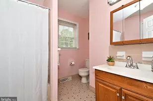 1201 Denise Cir, Phoenixville, PA 19460 - Photo 26
