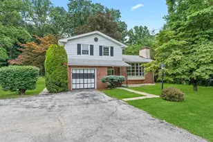 1280 Lancaster Ave, Berwyn, PA 19312 - Photo 2