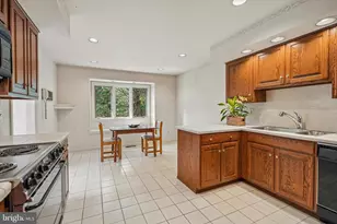 1230 Princeton Ln, West Chester, PA 19380 - Photo 6
