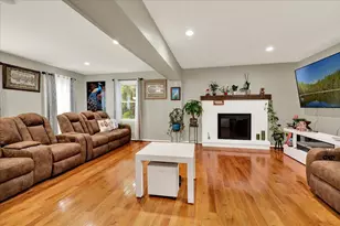 40 Hunters Run, Honey Brook, PA 19344 - Photo 4