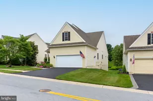 315 Carlisle Dr, Avondale, PA 19311 - Photo 2