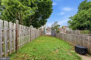 317 Hall St, Phoenixville, PA 19460 - Photo 16